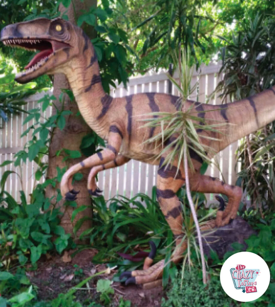 Figura Dinosaurio Velociraptor1